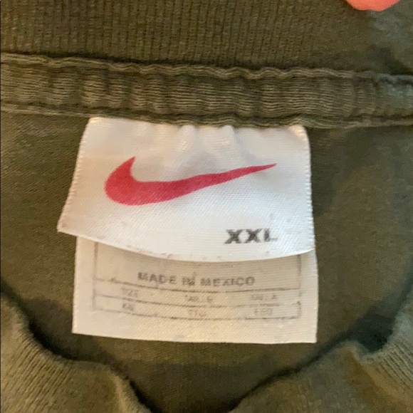 VINTAGE NIKE LONGSLEEVE TEE - Picture 4 of 6